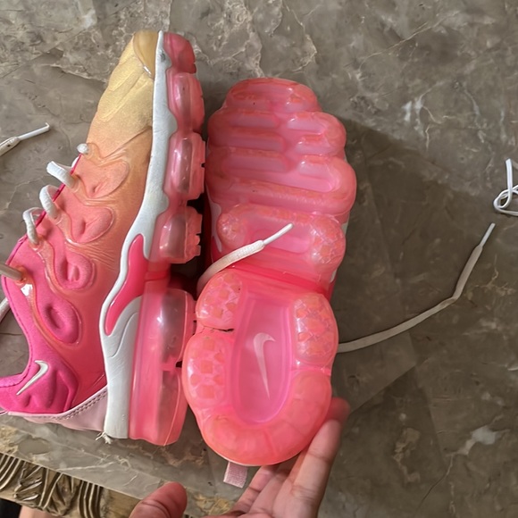 Pink Nike Airmax size 3m in kids - Picture 4 of 5